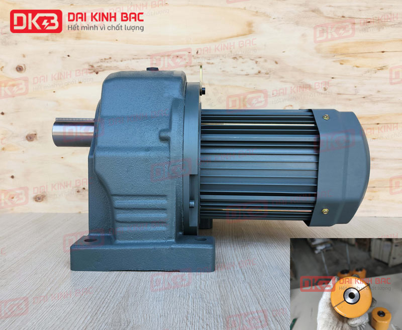 Motor Giảm Tốc Chân Đế Wanshsin GH40-3700W-30S