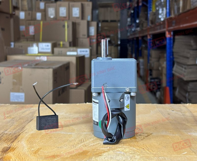 Motor-giam-toc-mini-15W 70YS15WGV22 + 70GK-20-H-