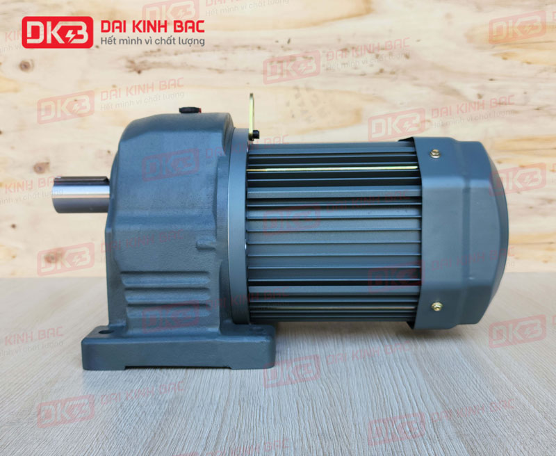 Motor Giảm Tốc Chân Đế Wanshsin GH40-2200W-50S