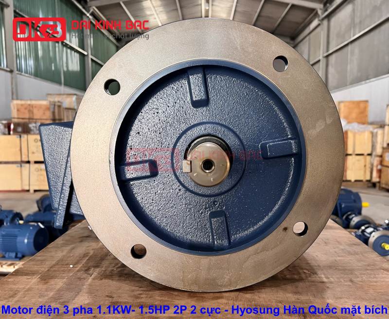 motor-dien-3-pha-1.1KW-1.5HP-2p-2-cuc-hyosung-han-quoc-mat-bich