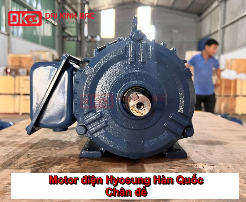 motor-dien-3-pha-37KW- 50HP-2p-2-cuc-hyosung-han-quoc-chan-de