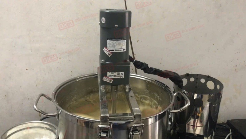 ung-dung-Motor-giam-toc-mini-6w 60YS06WGV22 + 60GK-7.5-H