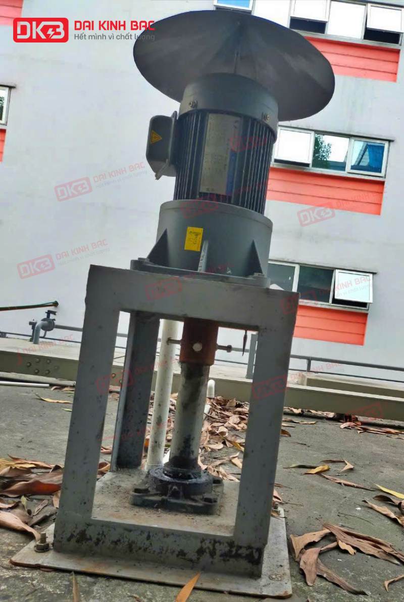 ung-dung-motor-giam-toc-mat-bich-Wanshsin-GV28-400W-60S-