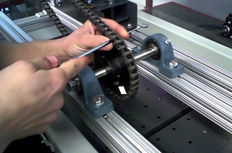 CÁCH BẢO DƯỠNG NHÔNG XÍCH HIỆU QUẢ TRONG MÔI TRƯỜNG BỤI