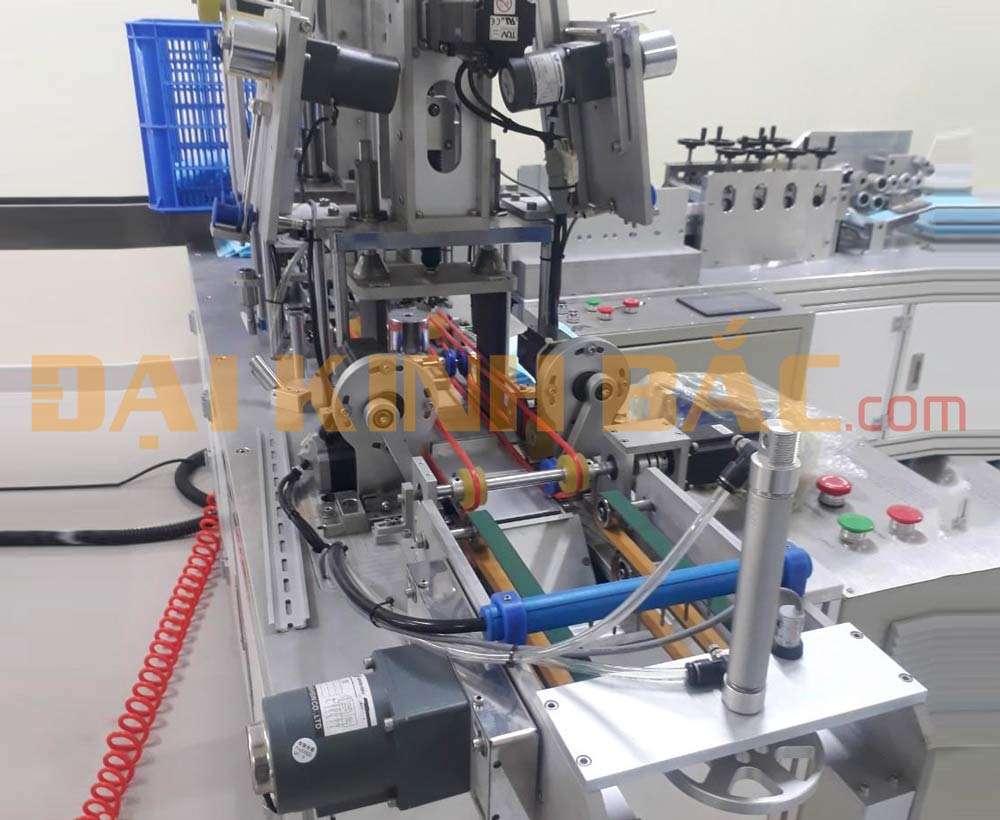 Cung cấp thiết bị làm máy khẩu trang