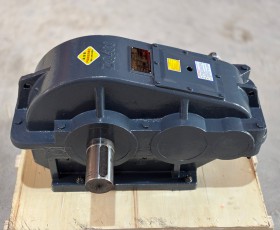 Hộp giảm tốc ZQ 400